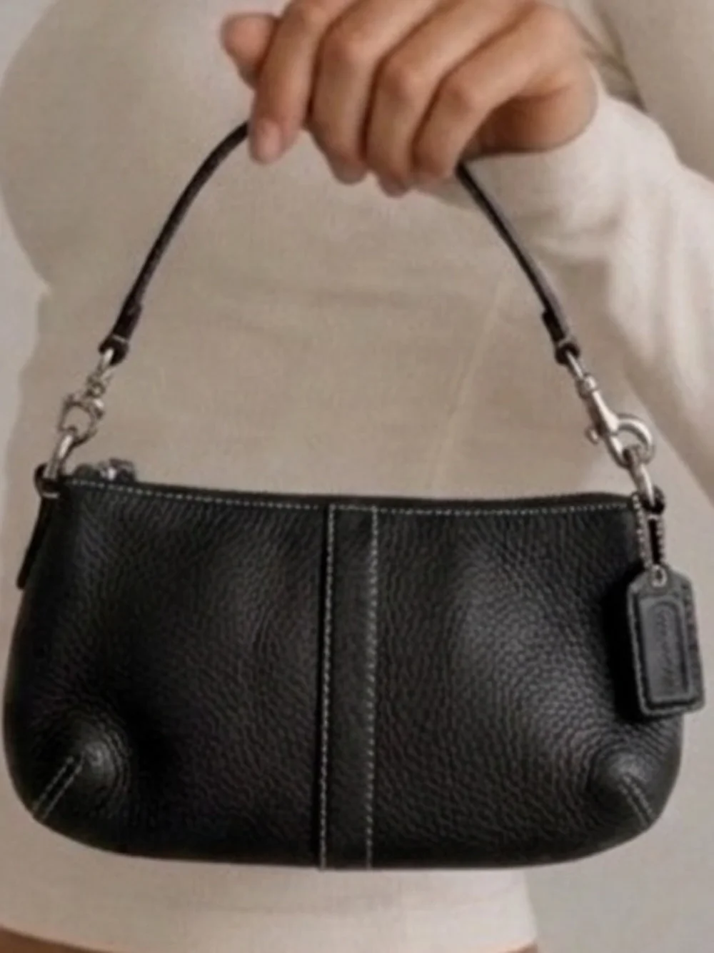 Vintage Coach black Pebbled Leather Mini Demi Pouch Baguette Bag Wristlet Y2K